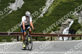 Foto #2253564 | 08-07-2022 10:58 | Passo Dello Stelvio - Waterfall Kehre BICYCLES