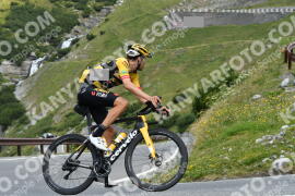 Photo #2363242 | 21-07-2022 10:21 | Passo Dello Stelvio - Waterfall curve BICYCLES