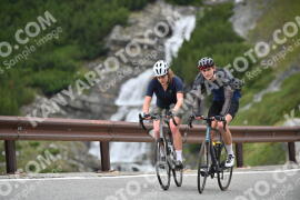 Photo #2449114 | 30-07-2022 09:53 | Passo Dello Stelvio - Waterfall curve BICYCLES