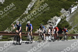 Foto #2116797 | 11-06-2022 10:20 | Passo Dello Stelvio - Waterfall Kehre BICYCLES