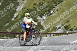 Photo #2726646 | 24-08-2022 11:21 | Passo Dello Stelvio - Waterfall curve BICYCLES