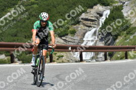 Fotó #2363567 | 21-07-2022 11:14 | Passo Dello Stelvio - Vízesés kanyar Bicajosok