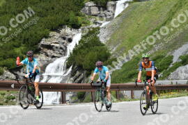 Photo #2205901 | 29-06-2022 12:55 | Passo Dello Stelvio - Waterfall curve BICYCLES