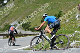 Photo #2401052 | 25-07-2022 13:16 | Passo Dello Stelvio - Waterfall curve BICYCLES