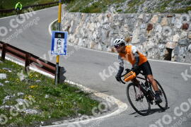 Photo #3224069 | 24-06-2023 14:35 | Passo Dello Stelvio - Waterfall curve BICYCLES