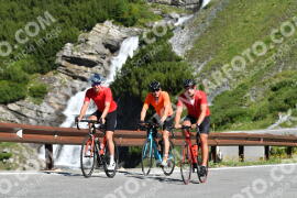 Photo #2242270 | 06-07-2022 09:57 | Passo Dello Stelvio - Waterfall curve BICYCLES