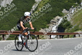 Photo #2398028 | 25-07-2022 10:12 | Passo Dello Stelvio - Waterfall curve BICYCLES