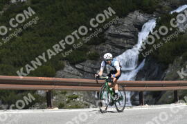 Photo #3095841 | 12-06-2023 10:45 | Passo Dello Stelvio - Waterfall curve BICYCLES