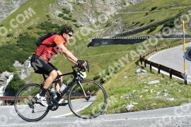Photo #2412217 | 26-07-2022 10:05 | Passo Dello Stelvio - Waterfall curve BICYCLES
