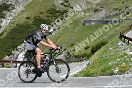 Photo #2137202 | 17-06-2022 11:02 | Passo Dello Stelvio - Waterfall curve BICYCLES
