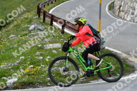 Photo #2179824 | 24-06-2022 13:18 | Passo Dello Stelvio - Waterfall curve BICYCLES