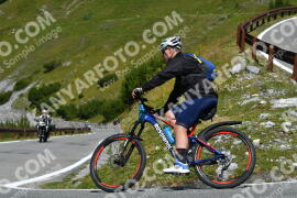 Fotó #4021463 | 22-08-2023 12:09 | Passo Dello Stelvio - Vízesés kanyar Bicajosok