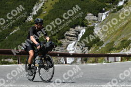 Photo #2713572 | 22-08-2022 13:00 | Passo Dello Stelvio - Waterfall curve BICYCLES