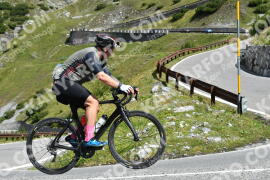 Photo #2416374 | 27-07-2022 10:40 | Passo Dello Stelvio - Waterfall curve BICYCLES