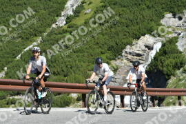 Photo #2318088 | 16-07-2022 10:15 | Passo Dello Stelvio - Waterfall curve BICYCLES