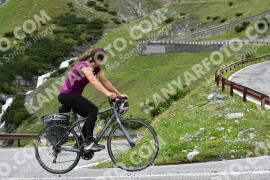 Photo #2205486 | 29-06-2022 10:35 | Passo Dello Stelvio - Waterfall curve BICYCLES