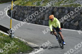 Fotó #3351361 | 04-07-2023 11:07 | Passo Dello Stelvio - Vízesés kanyar Bicajosok