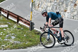 Photo #2419418 | 27-07-2022 15:04 | Passo Dello Stelvio - Waterfall curve BICYCLES