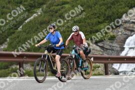 Photo #2131448 | 16-06-2022 11:06 | Passo Dello Stelvio - Waterfall curve BICYCLES