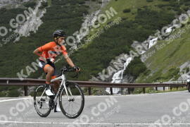 Photo #3556333 | 23-07-2023 11:15 | Passo Dello Stelvio - Waterfall curve BICYCLES
