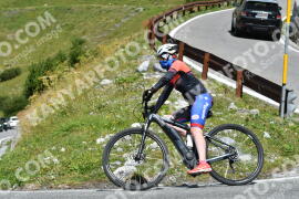 Photo #2606508 | 12-08-2022 12:03 | Passo Dello Stelvio - Waterfall curve BICYCLES