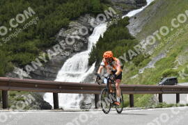 Photo #3203162 | 23-06-2023 14:23 | Passo Dello Stelvio - Waterfall curve BICYCLES