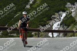 Fotó #3625217 | 29-07-2023 13:11 | Passo Dello Stelvio - Vízesés kanyar Bicajosok