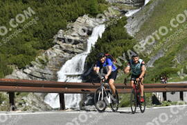 Photo #3225799 | 25-06-2023 10:07 | Passo Dello Stelvio - Waterfall curve BICYCLES