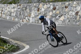 Photo #2106242 | 06-06-2022 16:05 | Passo Dello Stelvio - Waterfall curve BICYCLES