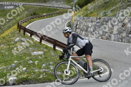 Fotó #3321996 | 02-07-2023 10:25 | Passo Dello Stelvio - Vízesés kanyar Bicajosok