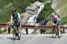 Photo #2368892 | 22-07-2022 10:48 | Passo Dello Stelvio - Waterfall curve BICYCLES