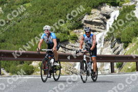 Photo #2418736 | 27-07-2022 13:12 | Passo Dello Stelvio - Waterfall curve BICYCLES