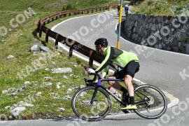 Photo #2381945 | 24-07-2022 10:45 | Passo Dello Stelvio - Waterfall curve BICYCLES