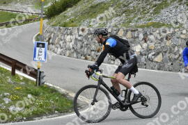 Photo #3200285 | 23-06-2023 12:05 | Passo Dello Stelvio - Waterfall curve BICYCLES