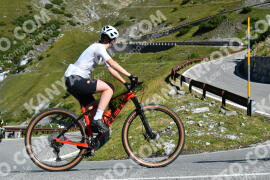 Photo #3971486 | 19-08-2023 10:23 | Passo Dello Stelvio - Waterfall curve BICYCLES