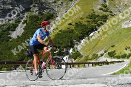 Photo #2713030 | 22-08-2022 15:25 | Passo Dello Stelvio - Waterfall curve BICYCLES