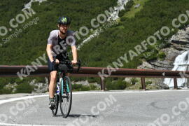 Photo #2203188 | 27-06-2022 12:28 | Passo Dello Stelvio - Waterfall curve BICYCLES