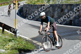 Photo #2248449 | 07-07-2022 10:20 | Passo Dello Stelvio - Waterfall curve BICYCLES