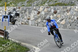 Photo #3203552 | 23-06-2023 14:45 | Passo Dello Stelvio - Waterfall curve BICYCLES