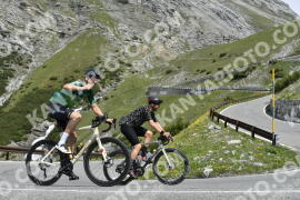 Photo #3253751 | 27-06-2023 11:02 | Passo Dello Stelvio - Waterfall curve BICYCLES