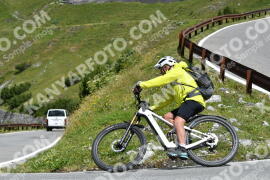Photo #2410179 | 26-07-2022 11:33 | Passo Dello Stelvio - Waterfall curve BICYCLES