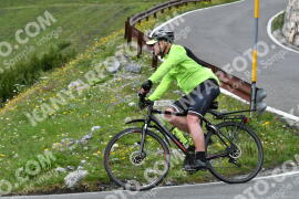 Photo #2206129 | 29-06-2022 14:09 | Passo Dello Stelvio - Waterfall curve BICYCLES