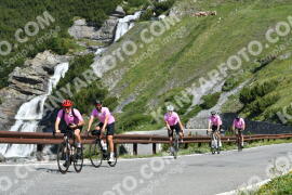Photo #2168513 | 20-06-2022 10:10 | Passo Dello Stelvio - Waterfall curve BICYCLES