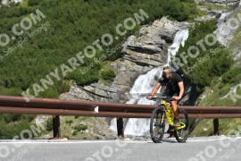 Foto #2533097 | 07-08-2022 11:00 | Passo Dello Stelvio - Curva di cascata BICICLETTA