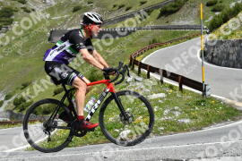 Photo #2202791 | 27-06-2022 11:08 | Passo Dello Stelvio - Waterfall curve BICYCLES