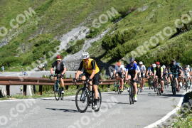 Photo #2184659 | 25-06-2022 10:06 | Passo Dello Stelvio - Waterfall curve BICYCLES