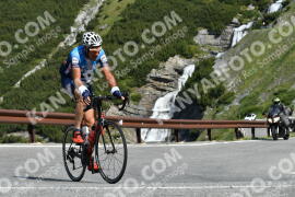 Photo #2168338 | 20-06-2022 09:49 | Passo Dello Stelvio - Waterfall curve BICYCLES
