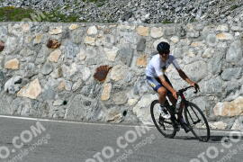 Fotó #2152044 | 18-06-2022 16:36 | Passo Dello Stelvio - Vízesés kanyar Bicajosok