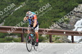 Photo #2437149 | 30-07-2022 10:14 | Passo Dello Stelvio - Waterfall curve BICYCLES