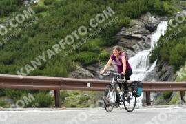 Photo #2205481 | 29-06-2022 10:35 | Passo Dello Stelvio - Waterfall curve BICYCLES